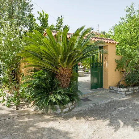 منزل ريفي - Apa غيتيو